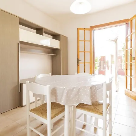 Orsetta Flat - *